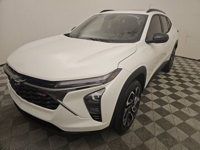 2025 Chevrolet Trax RS with 2RS FWD