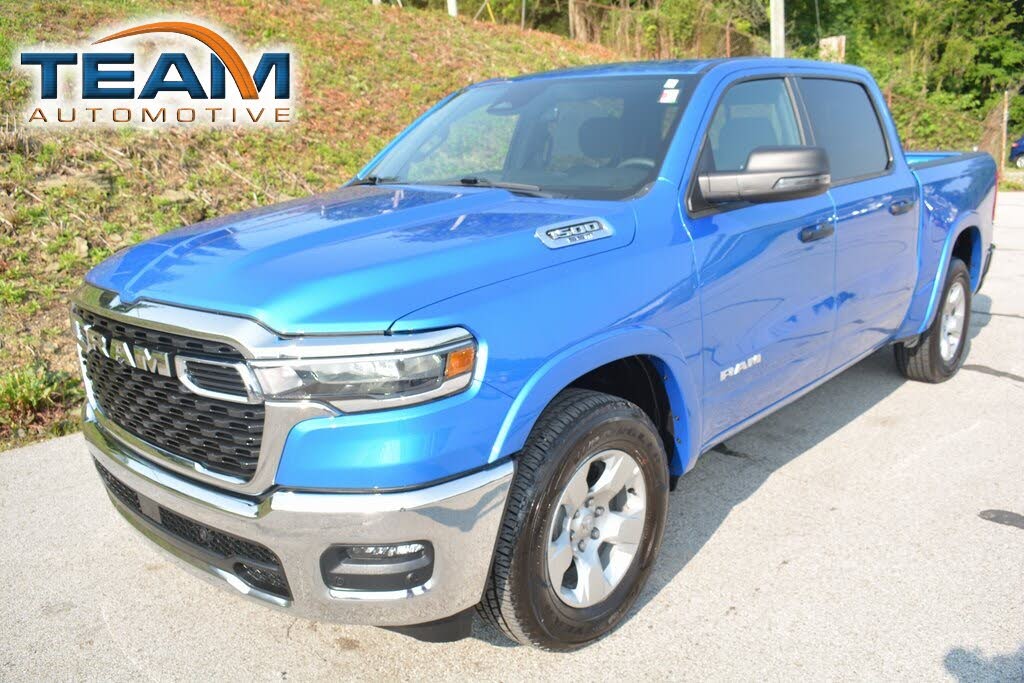 2025 RAM 1500 Big Horn Crew Cab 4WD