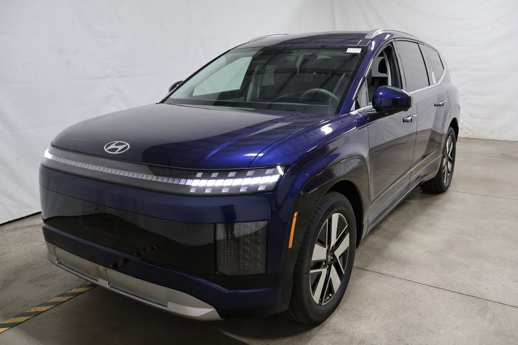 2026 Hyundai Ioniq 9 SEL AWD