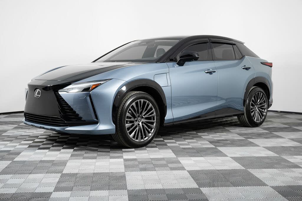 2023 Lexus RZ 450e Luxury AWD