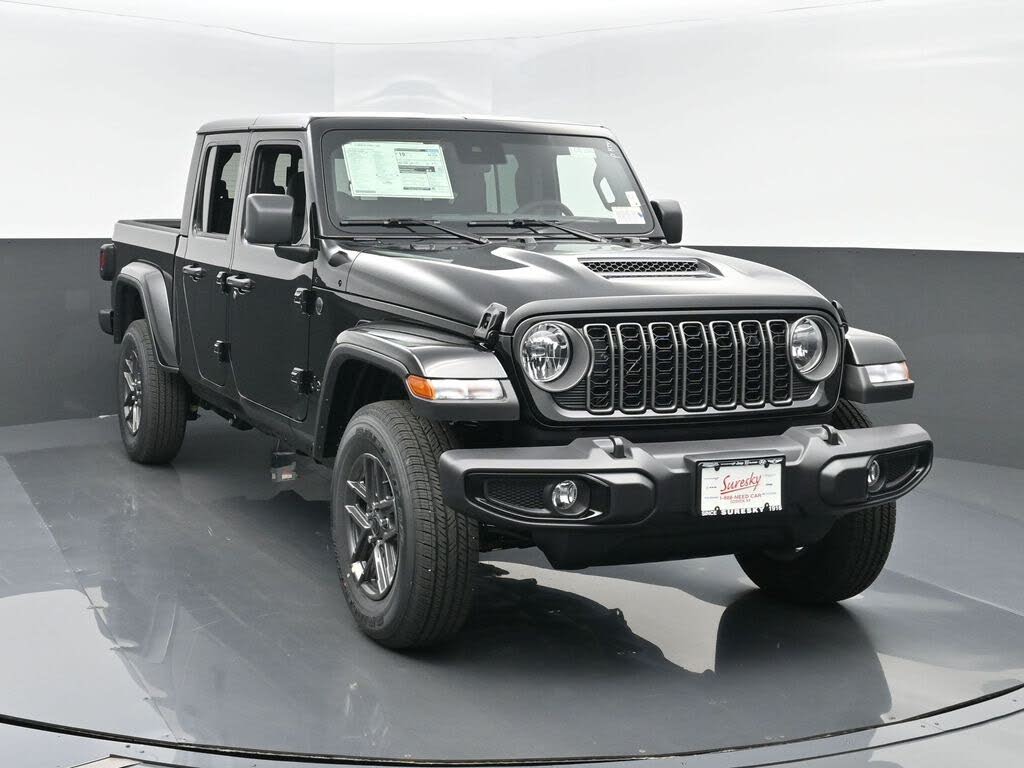 2025 Jeep Gladiator Sport S Crew Cab 4WD