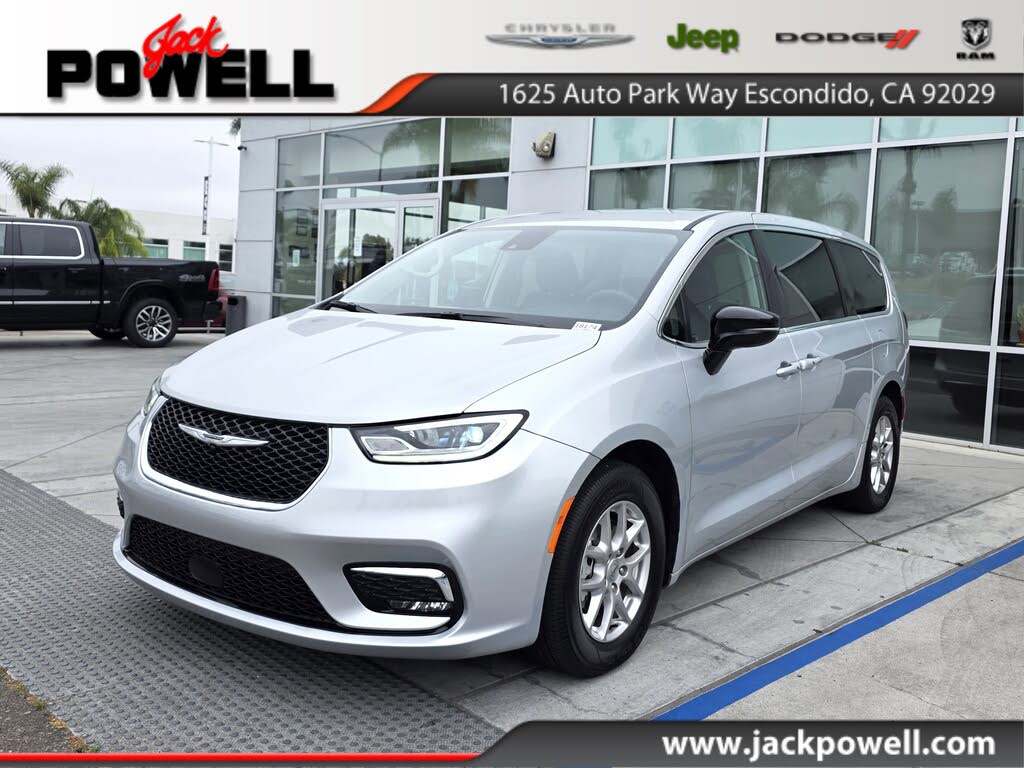 2024 Chrysler Pacifica Touring L FWD