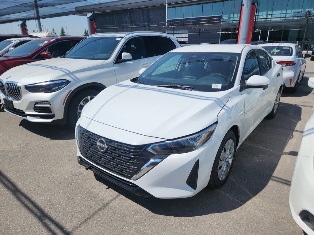 Nissan Sentra S FWD 2025