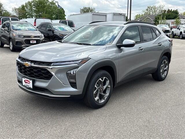 2025 Chevrolet Trax LT FWD