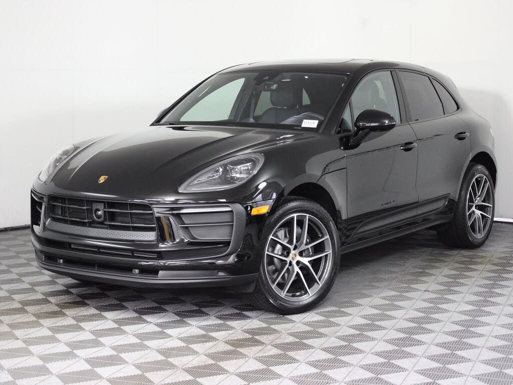 2025 Porsche Macan AWD