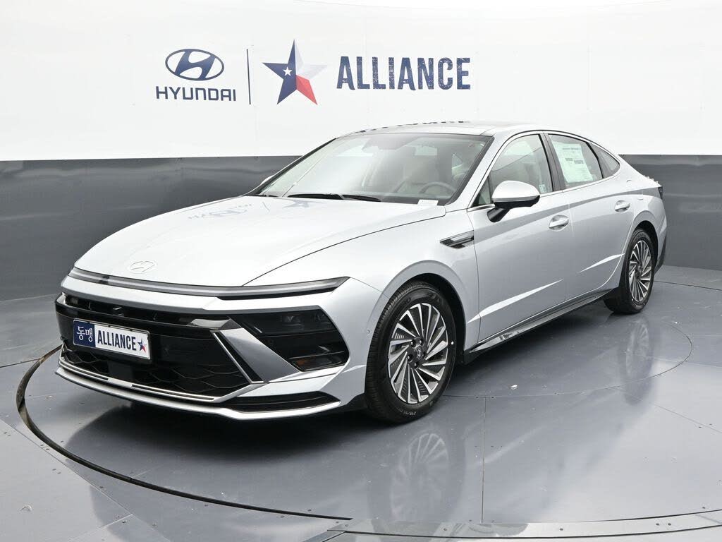 2025 Hyundai Sonata Hybrid Limited FWD