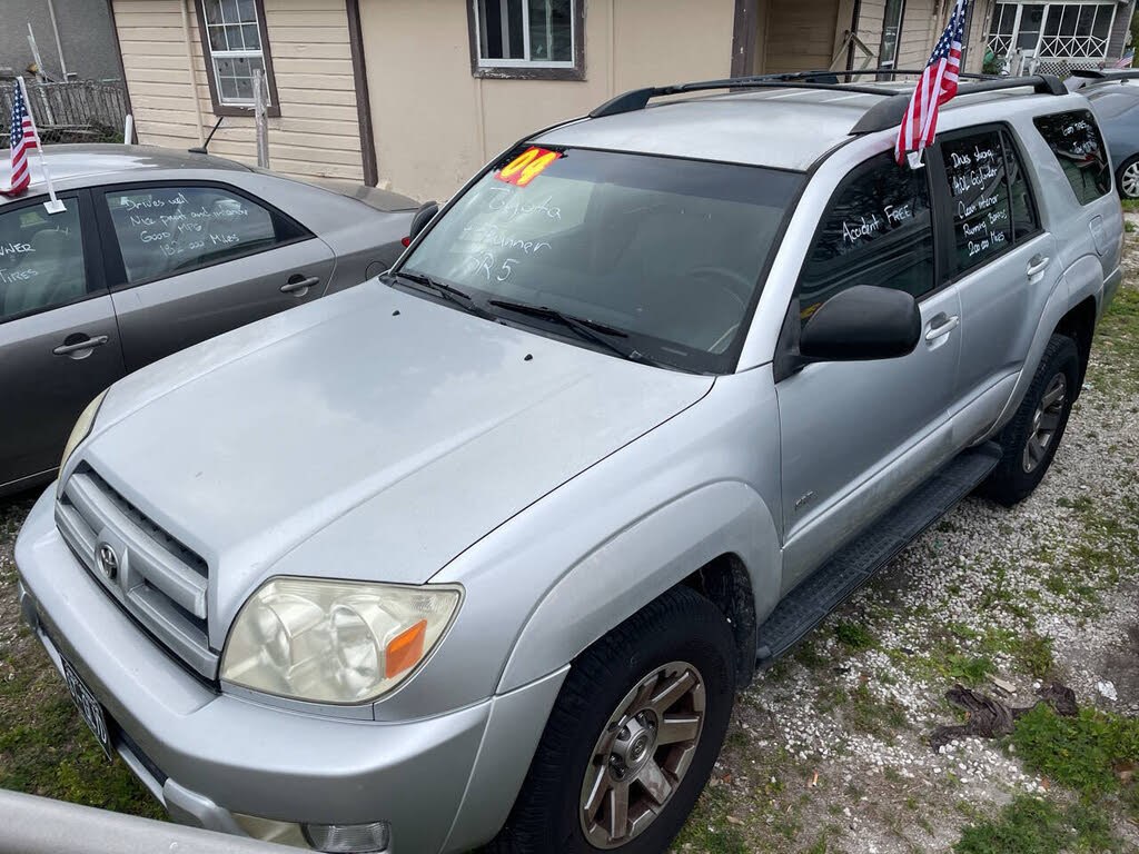 2004 Toyota 4Runner SR5