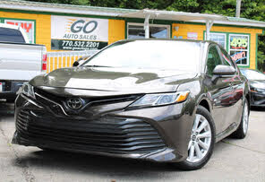 Toyota Camry LE FWD