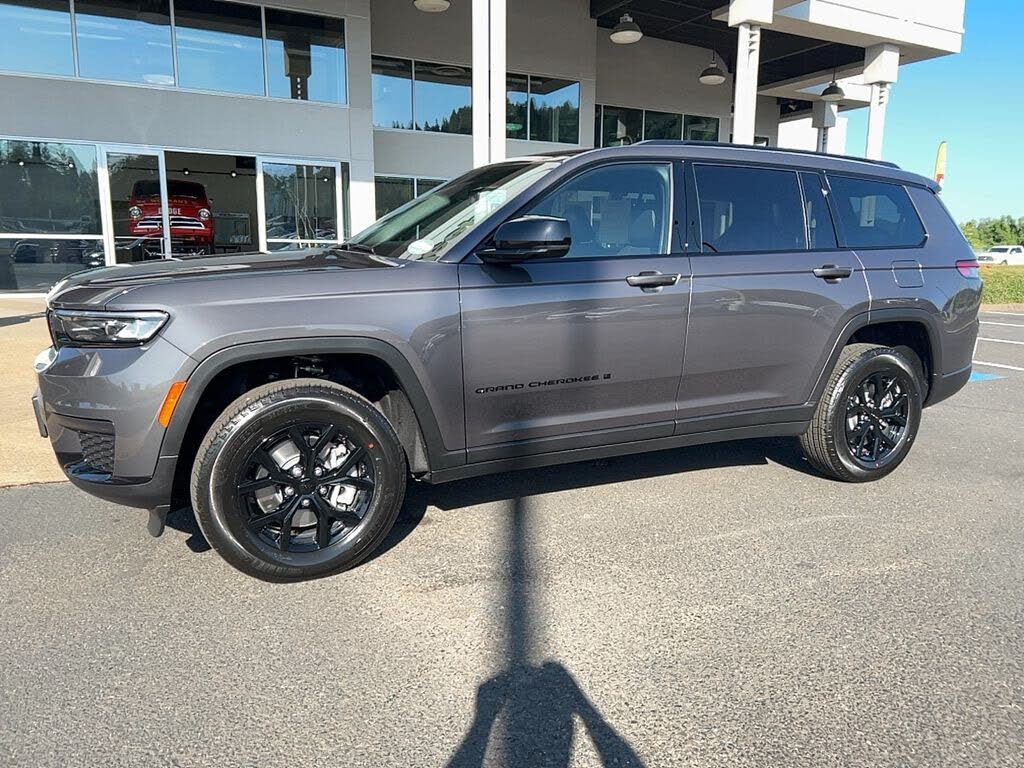 2025 Jeep Grand Cherokee L Altitude X 4WD