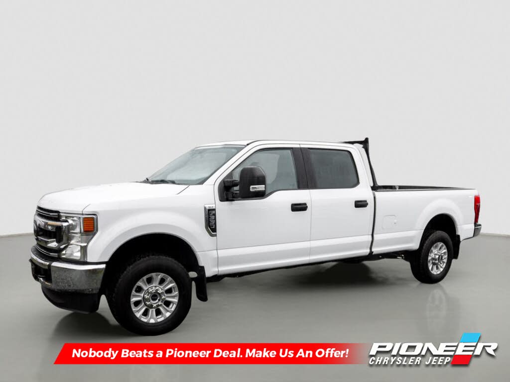 2022 Ford F-350 Super Duty XLT Crew Cab 4WD