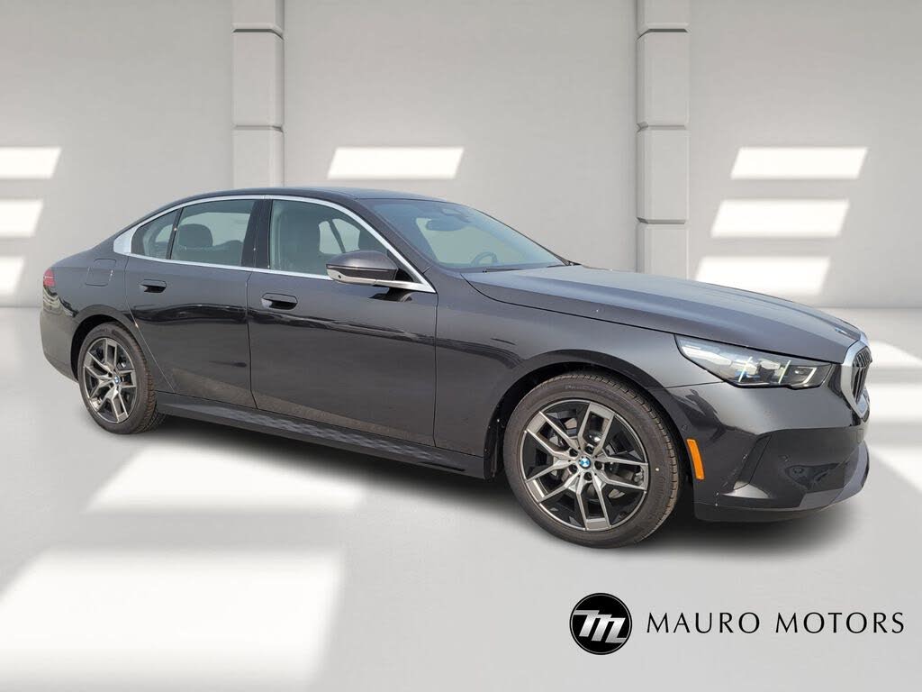 2026 BMW 5 Series 530i xDrive