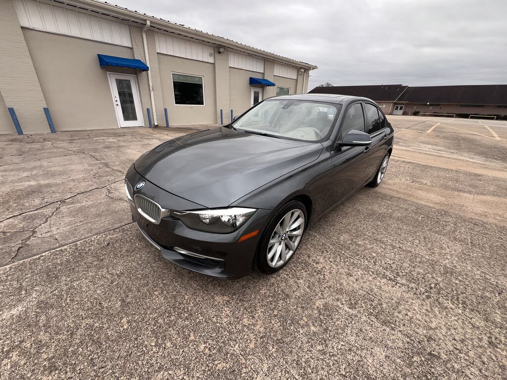 2012 BMW 3 Series 328i Sedan RWD