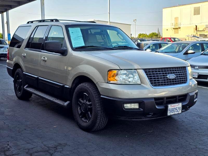 2005 Ford Expedition XLT 4WD