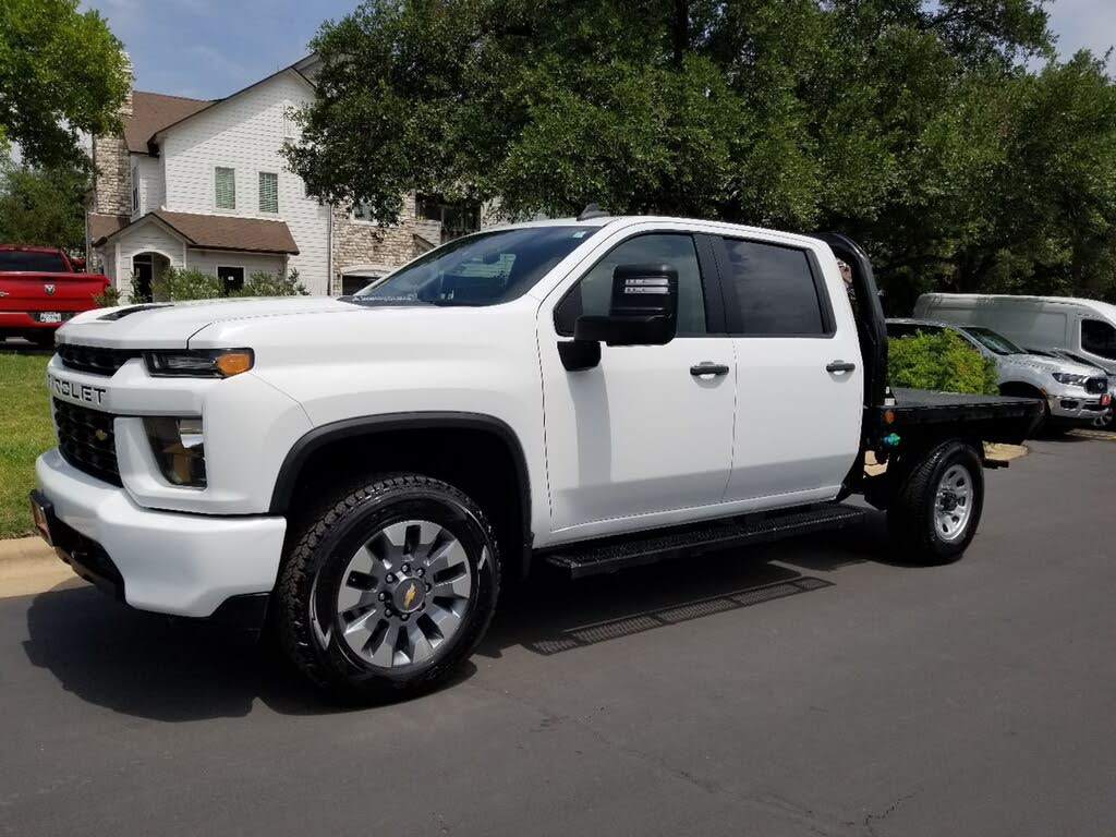 2022 Chevrolet Silverado 2500HD Custom Crew Cab 4WD