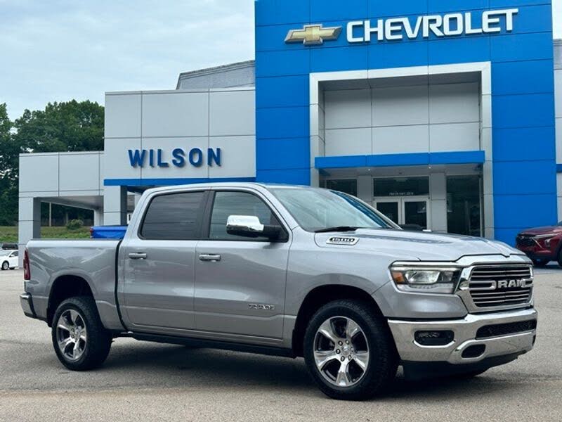 2023 RAM 1500 Laramie Crew Cab 4WD