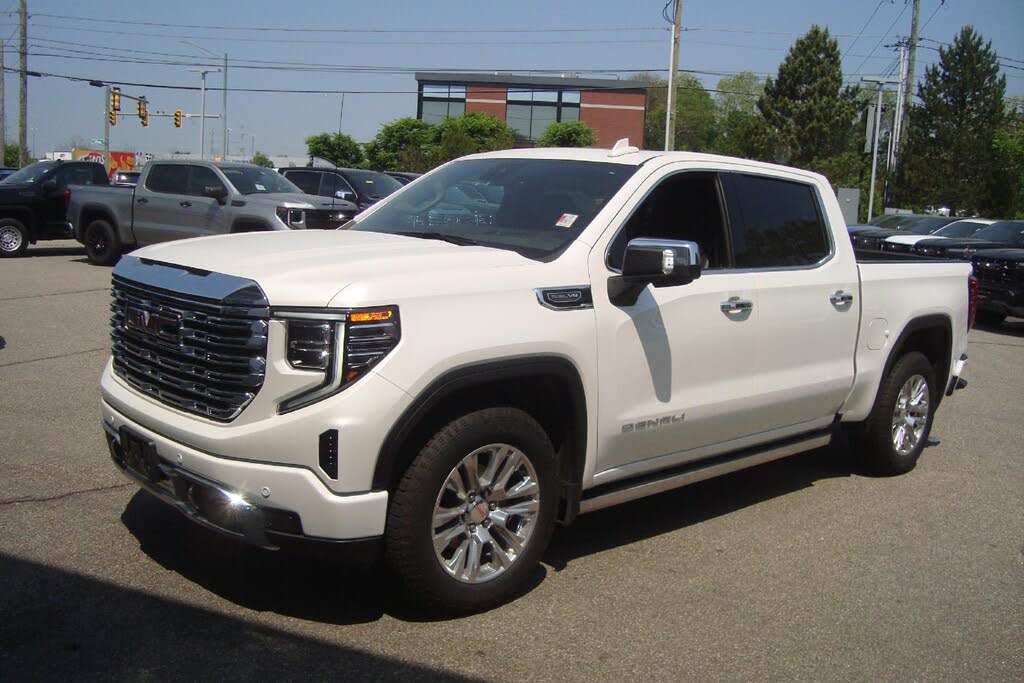 2024 GMC Sierra 1500 Denali Crew Cab 4WD