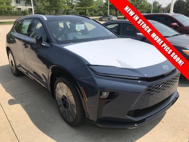 2025 Toyota Crown Signia Limited AWD