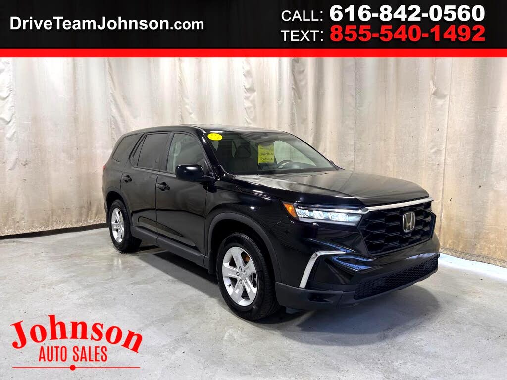 2023 Honda Pilot LX FWD