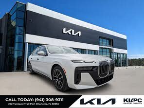 BMW 7 Series 740i RWD