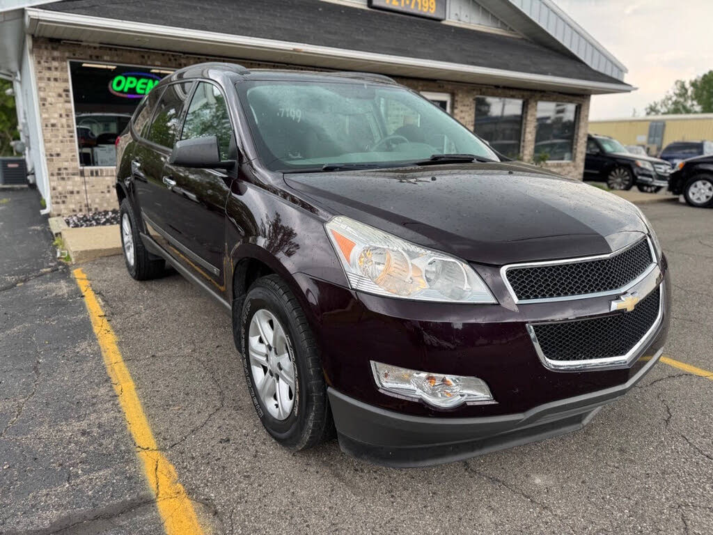 2009 Chevrolet Traverse LS FWD