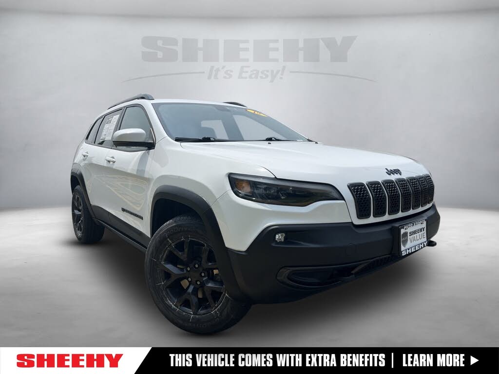 Used 2019 Jeep Cherokee Latitude 4WD for Sale near Ashburn