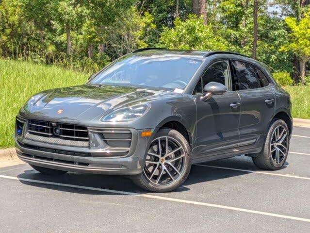 2025 Porsche Macan AWD
