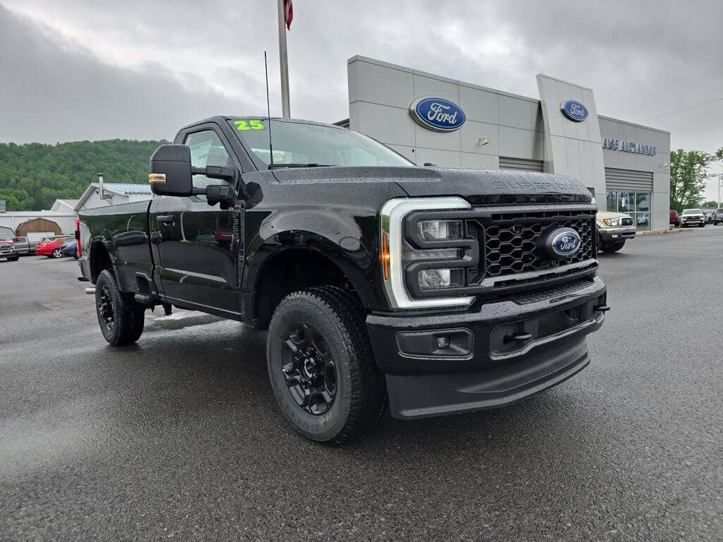 2025 Ford F-350 Super Duty XL Regular Cab LB 4WD
