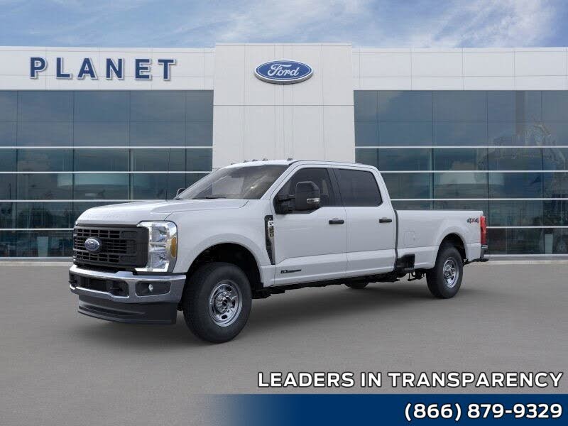2025 Ford F-350 Super Duty XL Crew Cab 4WD