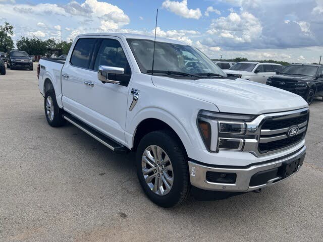 2025 Ford F-150 Lariat SuperCrew 4WD