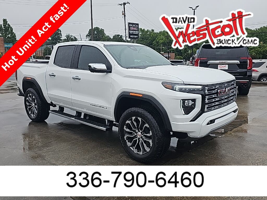 2025 GMC Canyon Denali Crew Cab 4WD