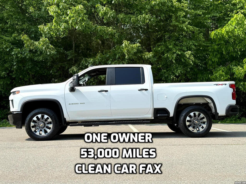 2022 Chevrolet Silverado 2500HD Custom Crew Cab 4WD