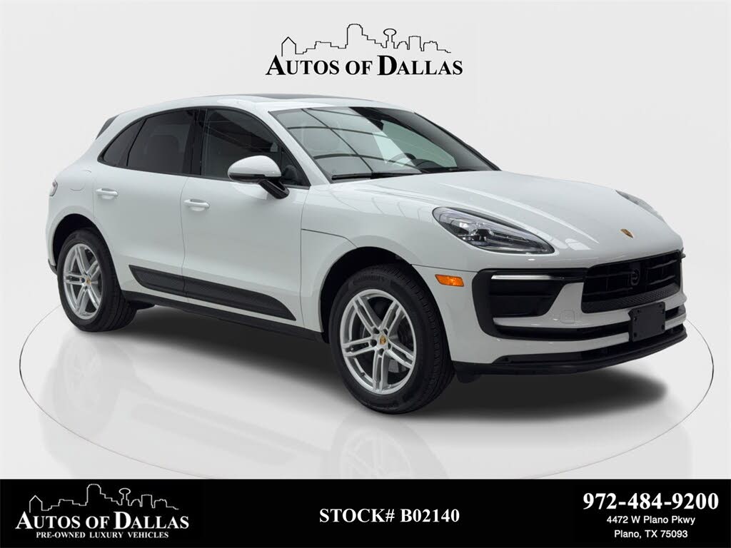2025 Porsche Macan AWD