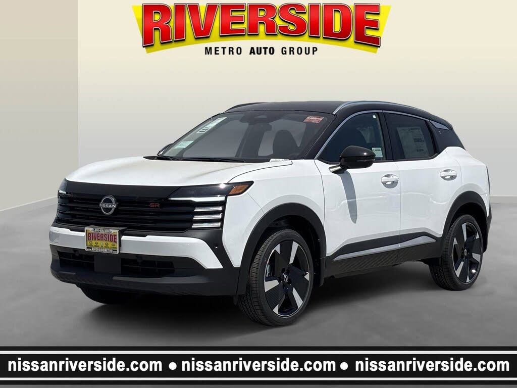 2025 Nissan Kicks SR FWD