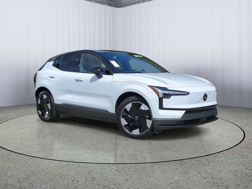 2025 Volvo EX30 Twin Plus eAWD