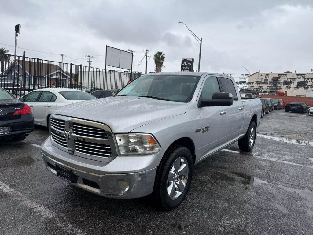 2017 RAM 1500 Lone Star Crew Cab 4WD