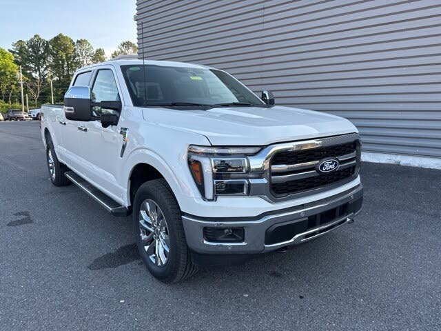 2025 Ford F-150 Lariat SuperCrew 4WD