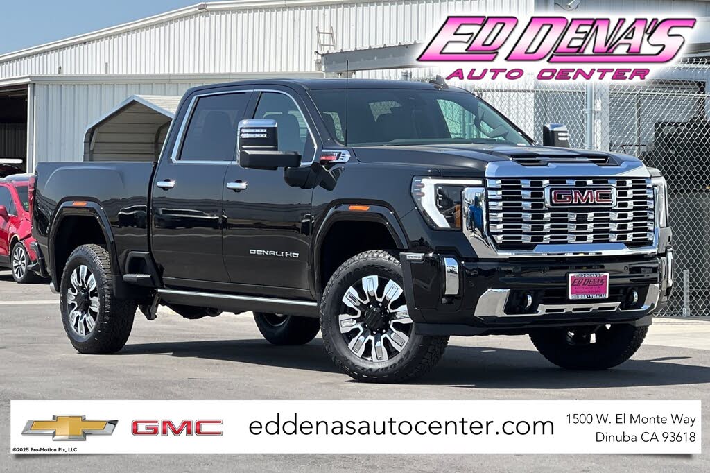 2025 GMC Sierra 3500HD Denali Crew Cab 4WD