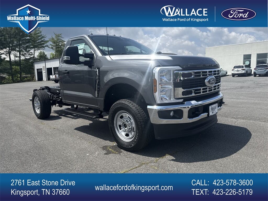 2025 Ford F-350 Super Duty Chassis XL Regular Cab 4WD