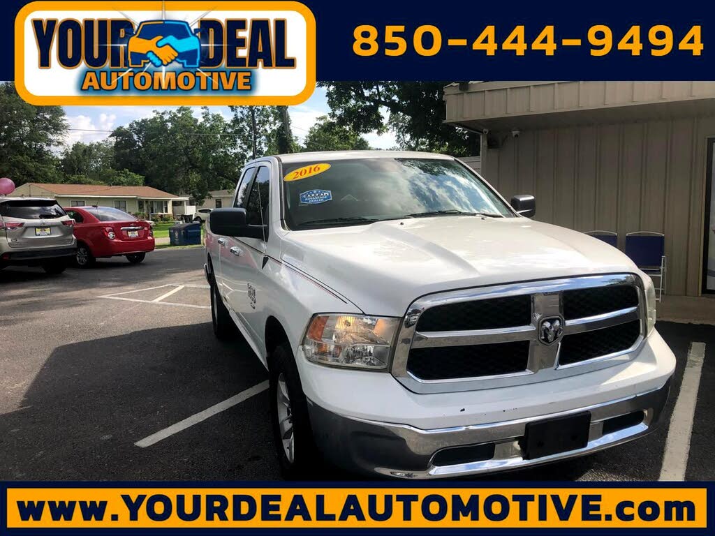 2016 RAM 1500 SLT Quad Cab 4WD