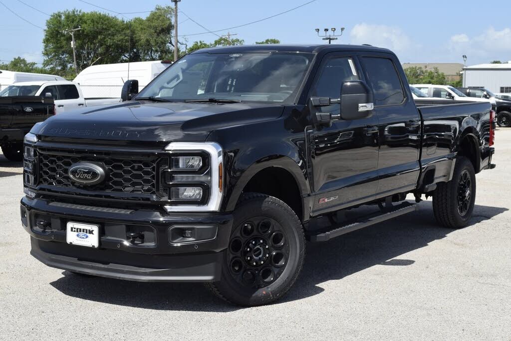 2025 Ford F-350 Super Duty Lariat Crew Cab 4WD