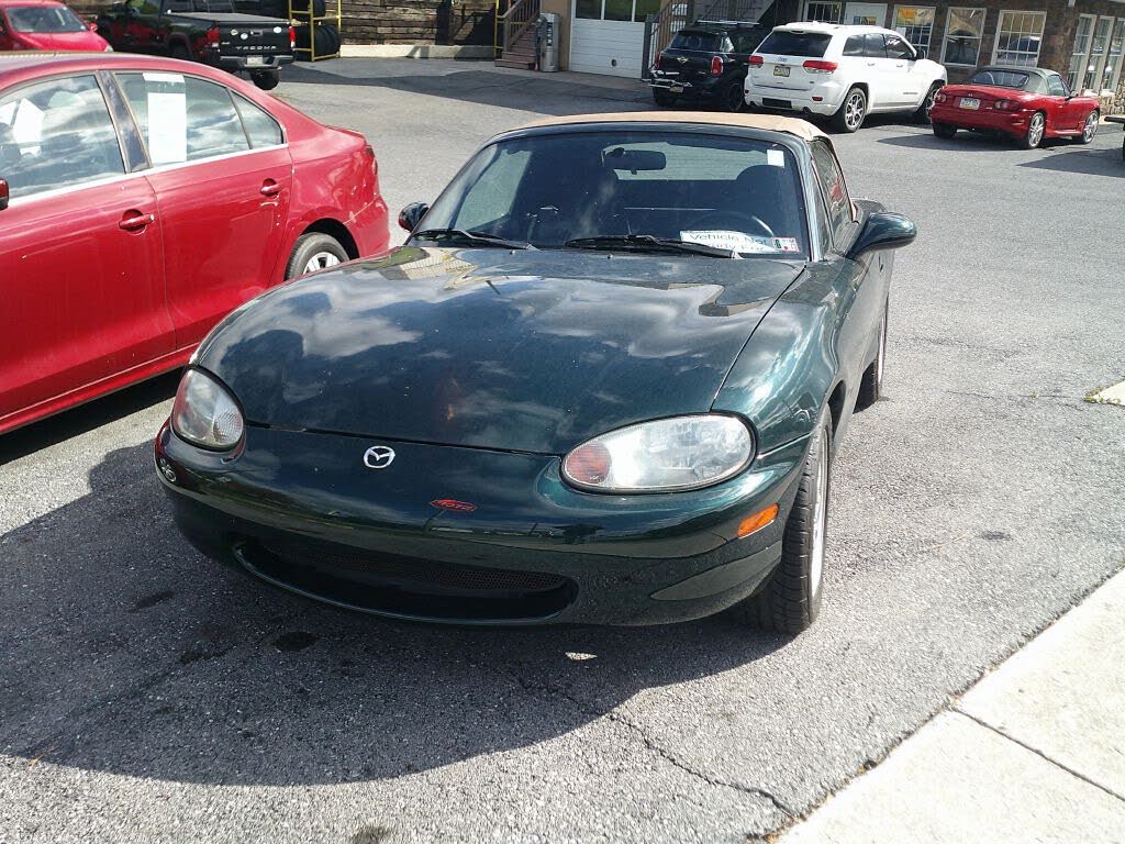 1999 Mazda MX-5 Miata Base