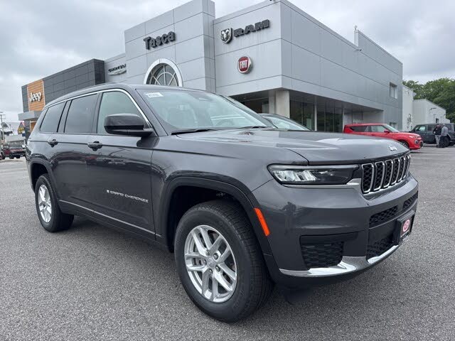 2025 Jeep Grand Cherokee L Laredo 4WD