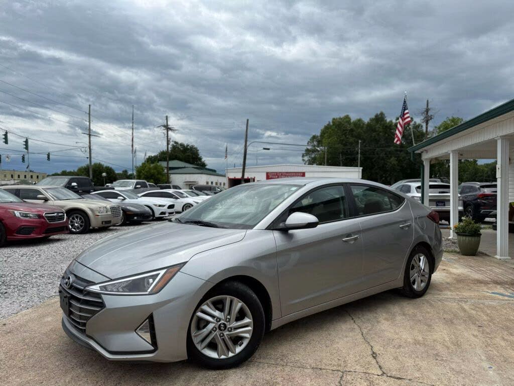 2020 Hyundai Elantra SEL FWD