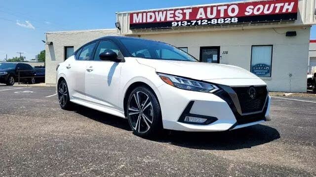 2022 Nissan Sentra SR FWD