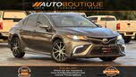 Toyota Camry Hybrid SE FWD