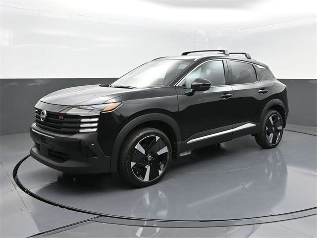 2025 Nissan Kicks SR FWD