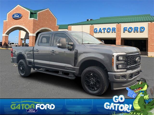 2025 Ford F-250 Super Duty XLT Crew Cab 4WD
