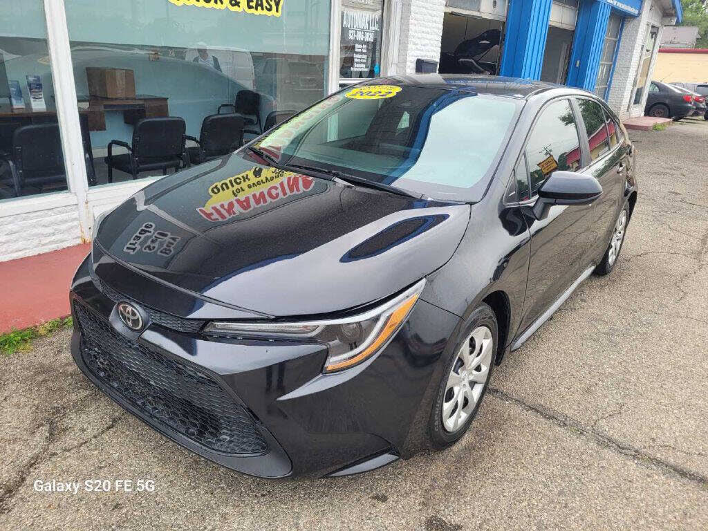 2022 Toyota Corolla LE FWD