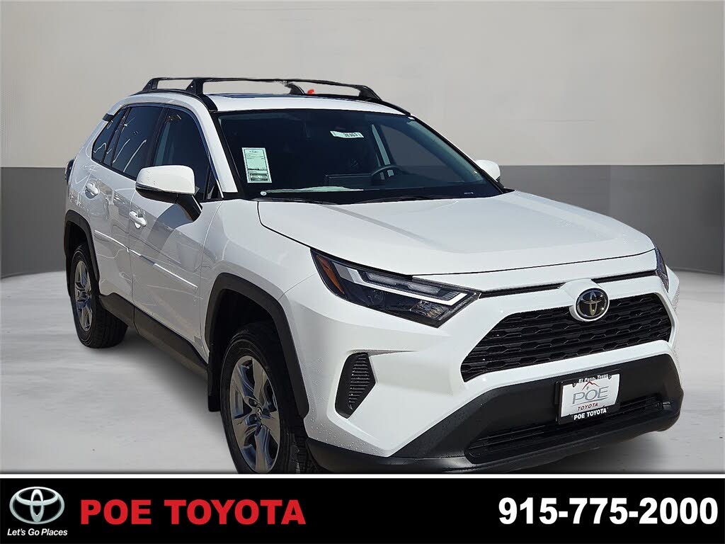 2025 Toyota RAV4 XLE FWD