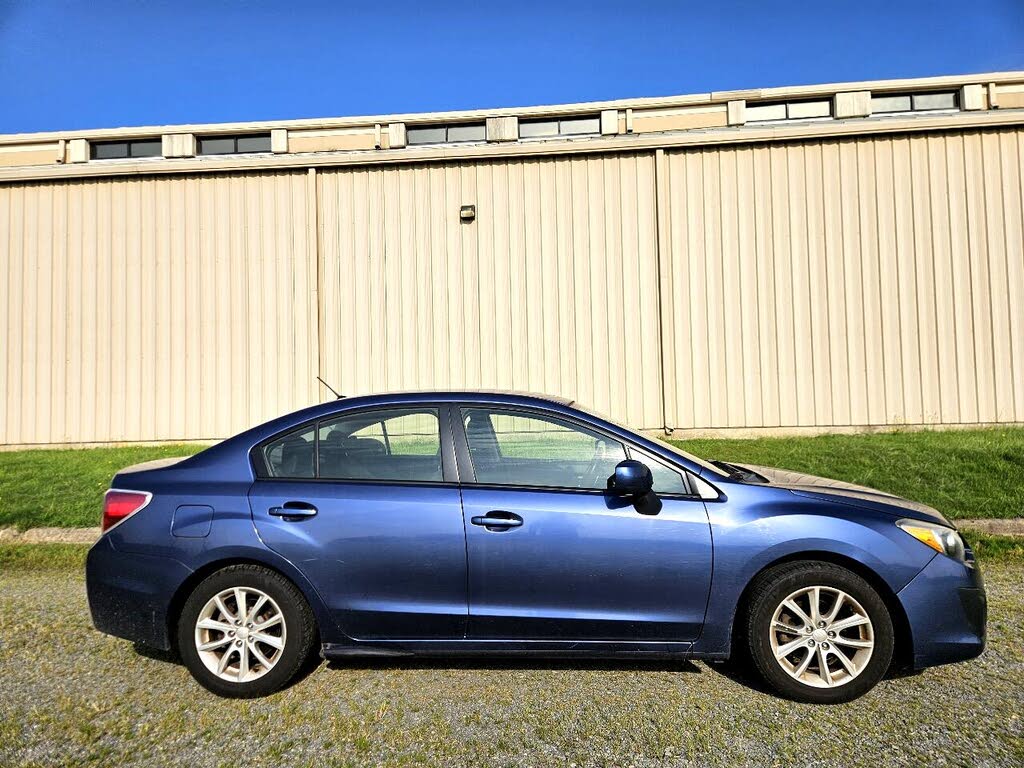 2013 Subaru Impreza 2.0i Premium